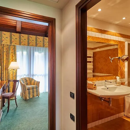 Relais Santo Stefano 4* Sandigliano