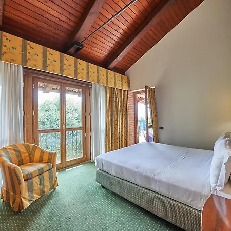 호텔 Relais Santo Stefano 4*