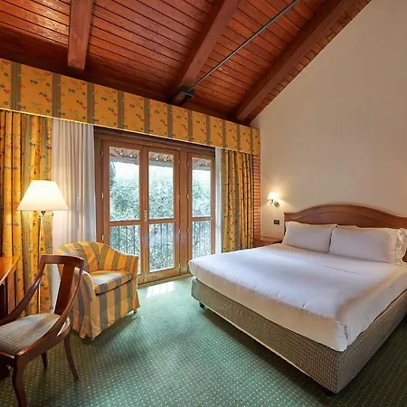 Relais Santo Stefano 4*