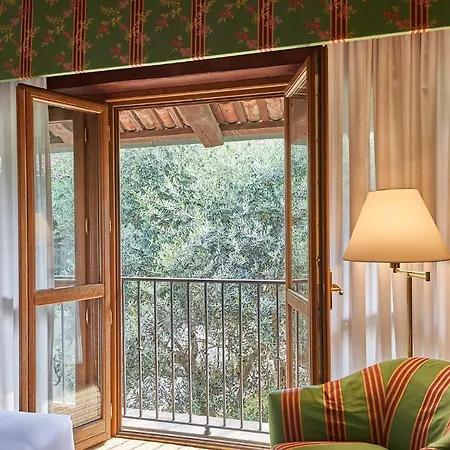 Relais Santo Stefano 4*