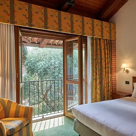 호텔 Relais Santo Stefano 4*