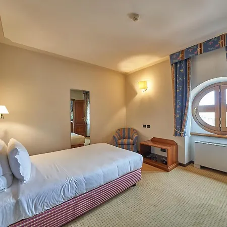 호텔 Relais Santo Stefano 4*