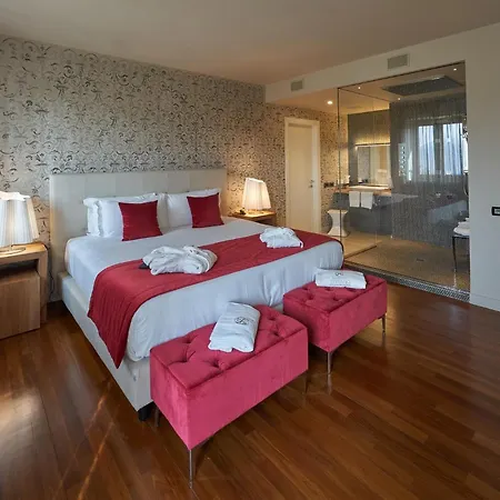 Relais Santo Stefano 호텔 산디글리아노