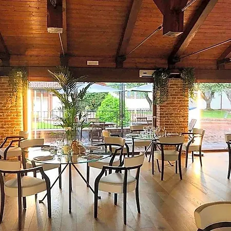 Relais Santo Stefano Hotel 4*