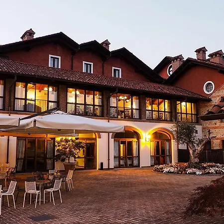 Santo Stefano Relais Hotel Sandigliano
