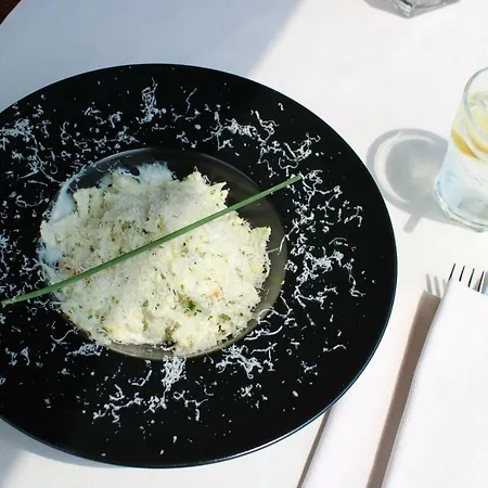 Relais Santo Stefano Hotel 4*